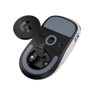 high_resolution_png-pro_x2_superstrike_bottom_3qtr